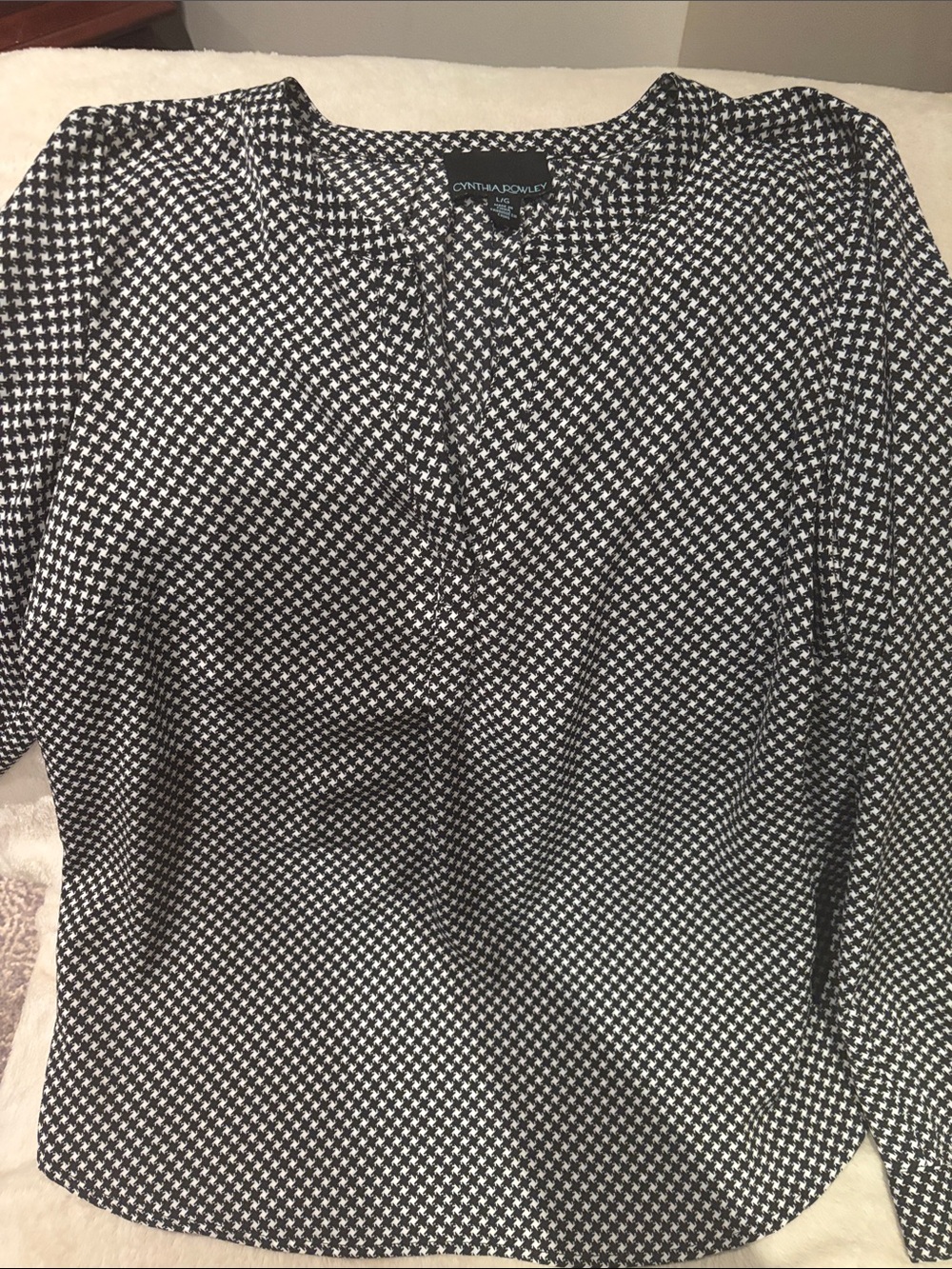 Cynthia Rowley Black and White Houndstooth Blazer-style Jacket